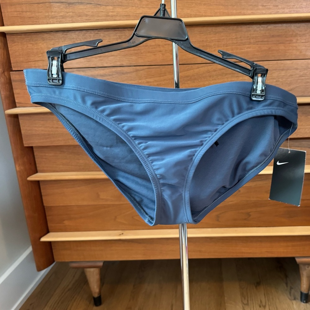 Nike slate colored practice competition men’s swim suit size XL NWT